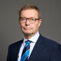 Lord Mackinlay of Richborough